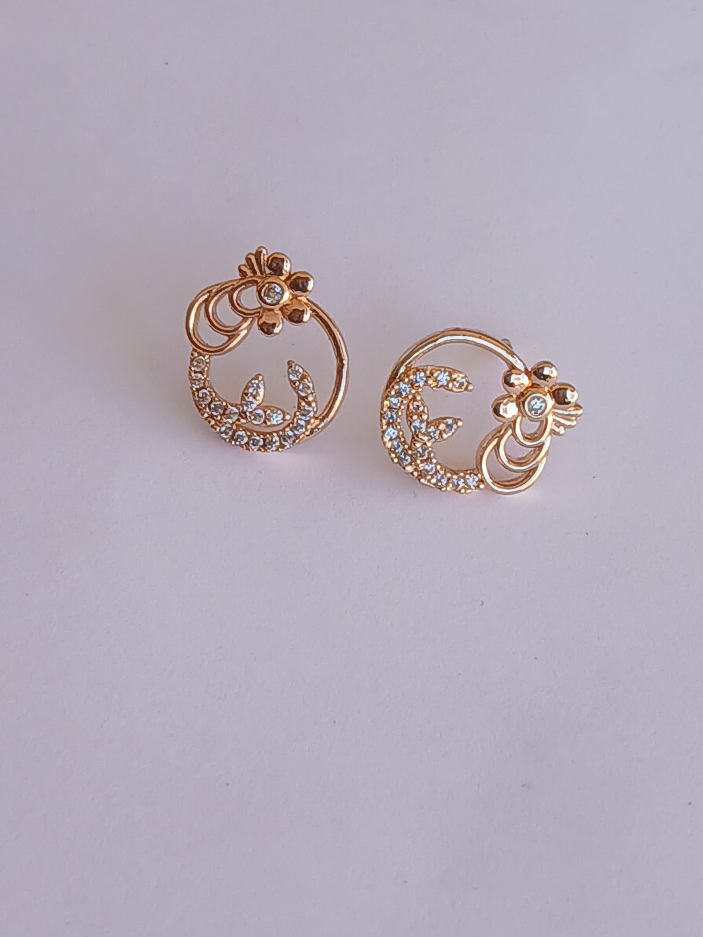 Round Flower Stud Earring