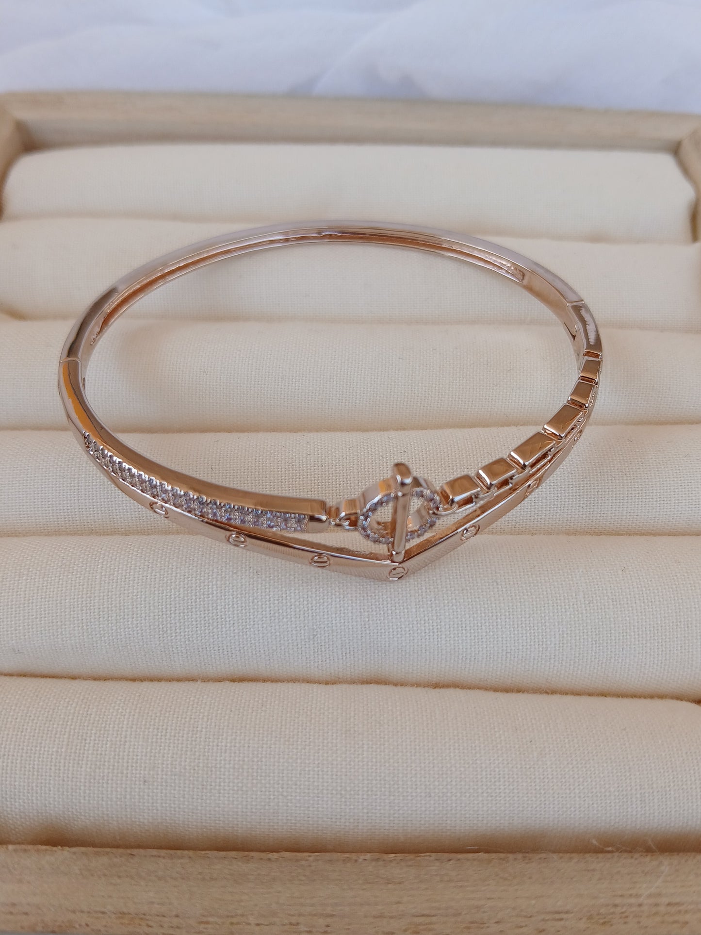 Classic CZ stone clip chain bracelet | Rose gold