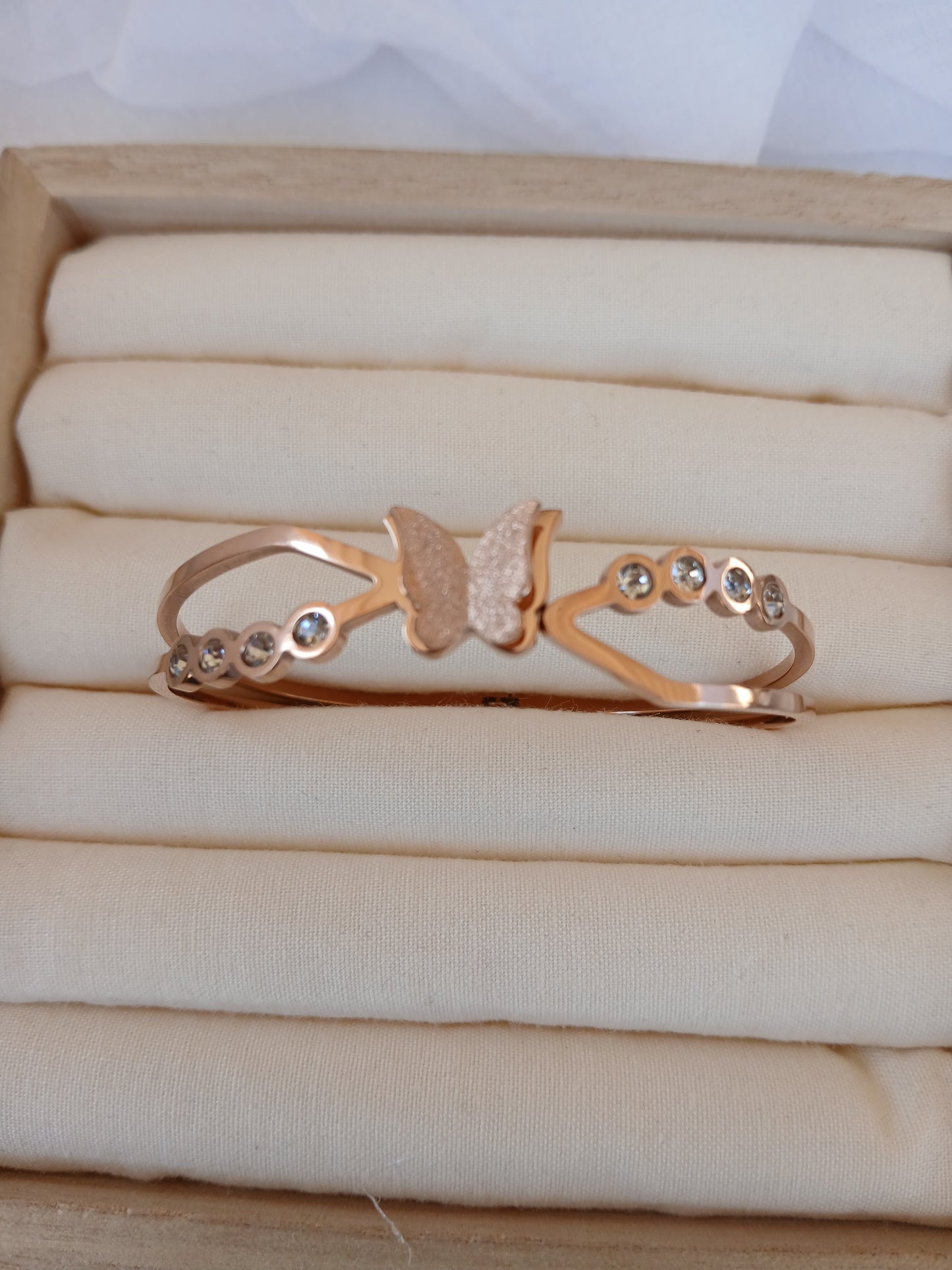 Butterfly bracelet |Rose gold