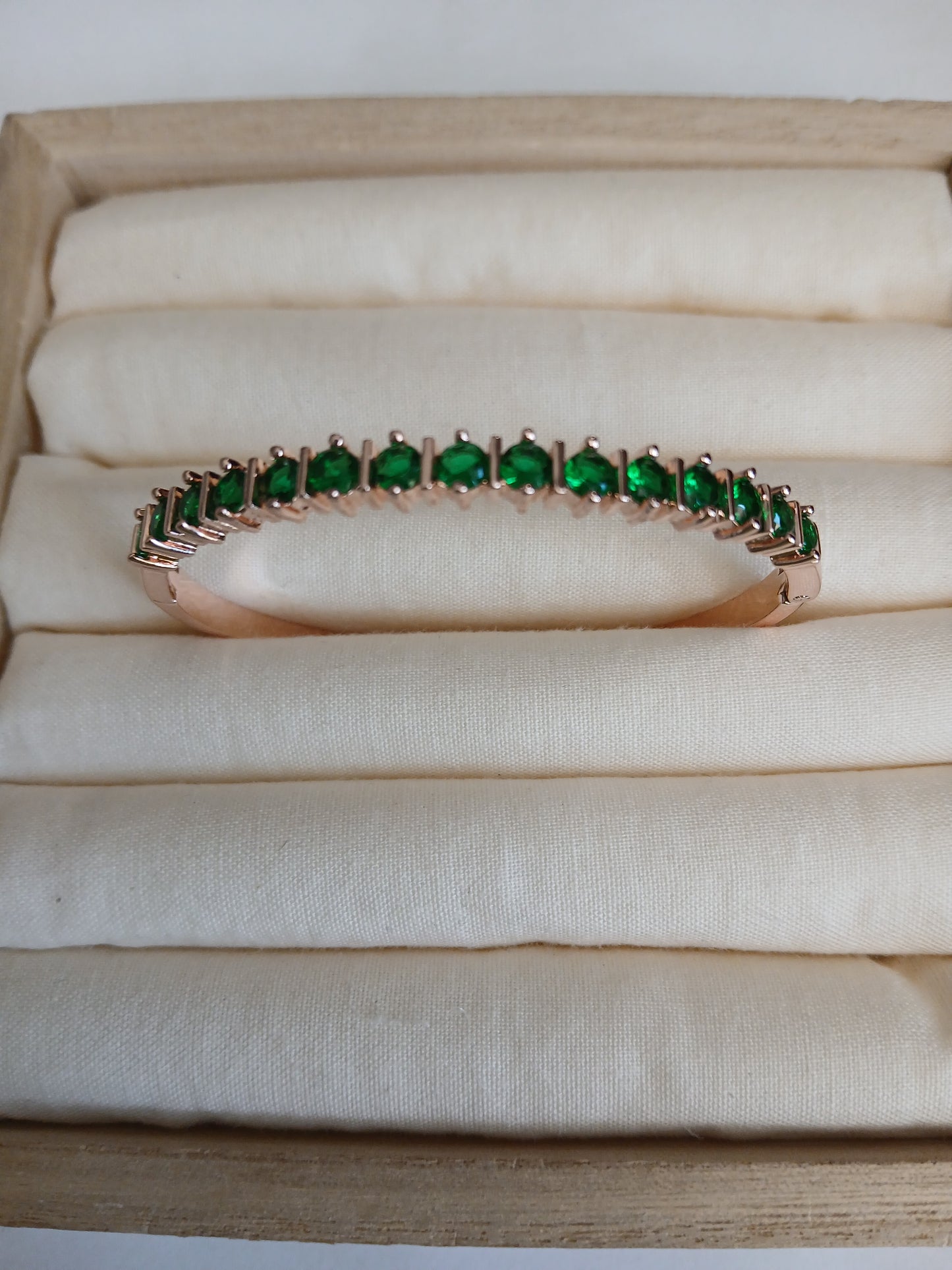 Emerald green stone bracelet | Rose gold