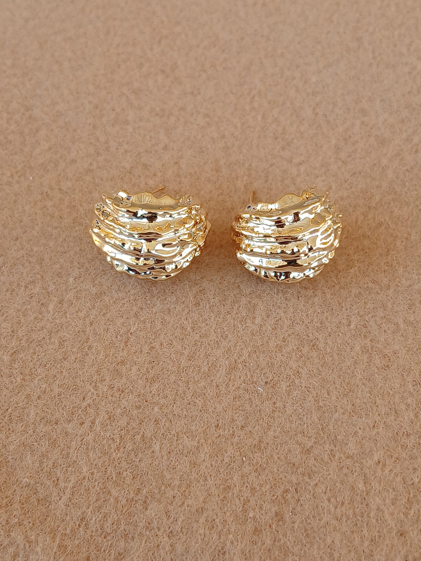 Chunky hoops earrings | Gold