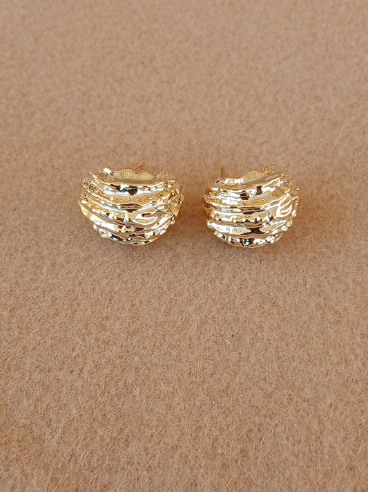 Chunky hoops earrings | Gold