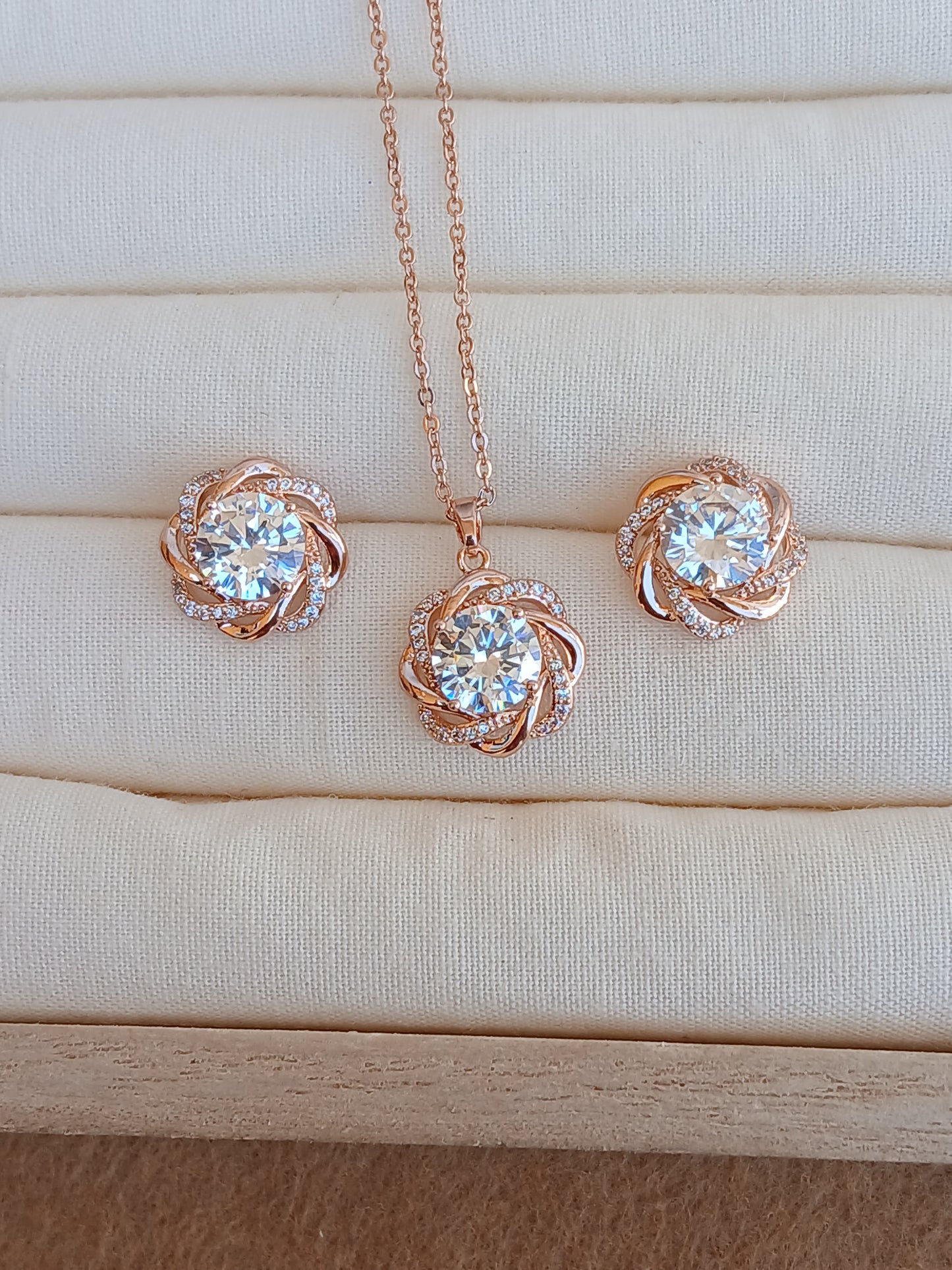 14K Rose Gold Plated CZ Solitaire Round Pendant Necklace Set