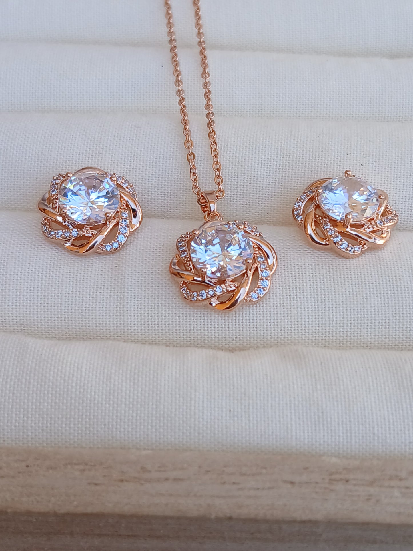 14K Rose Gold Plated CZ Solitaire Round Pendant Necklace Set