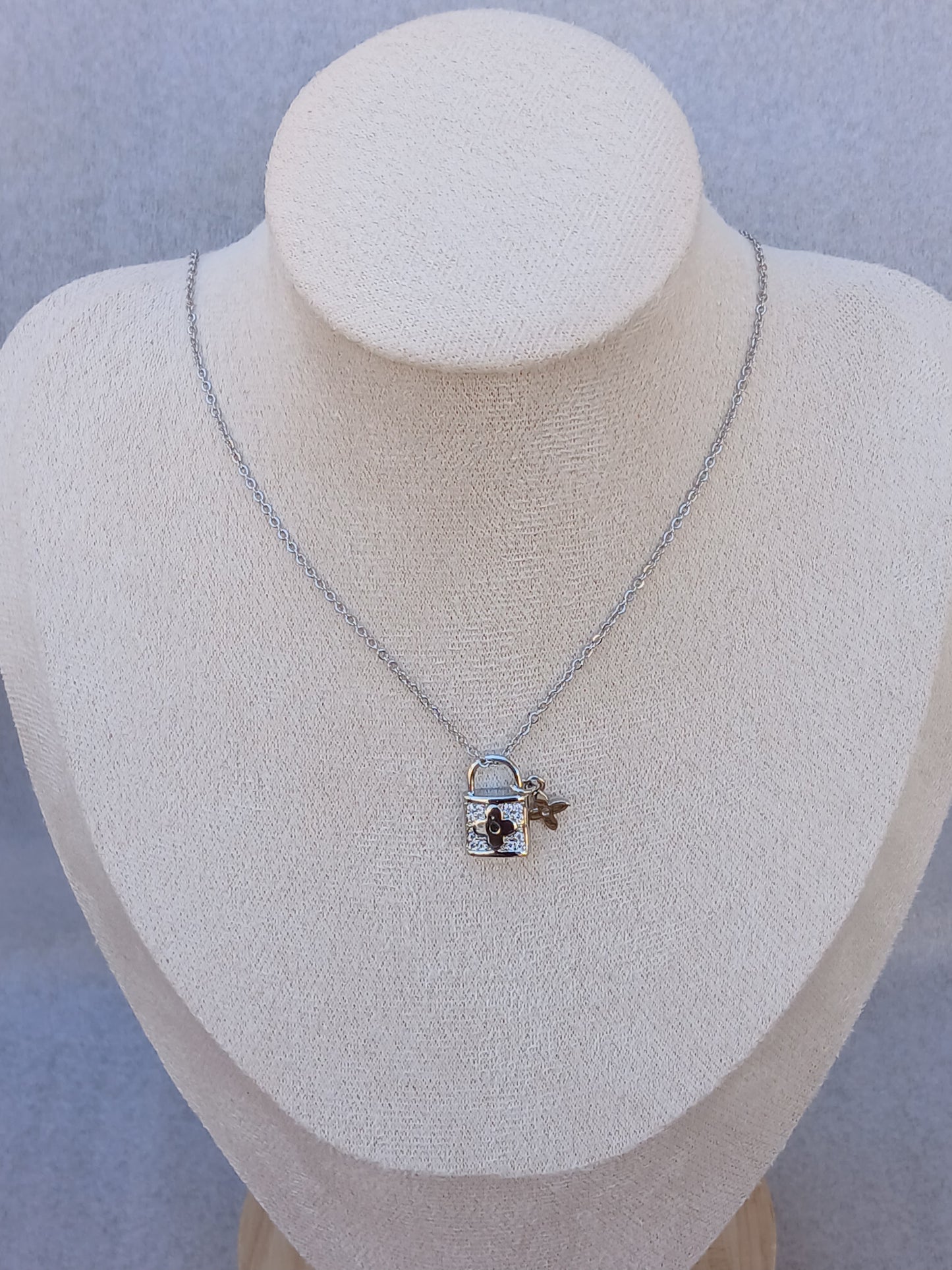 Lock clover pendant necklace