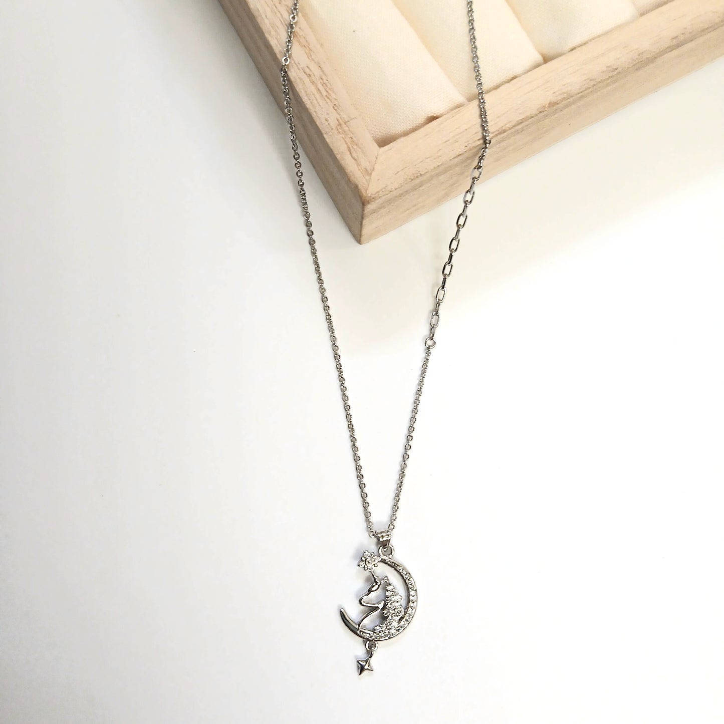 Moon Pendant | Silver