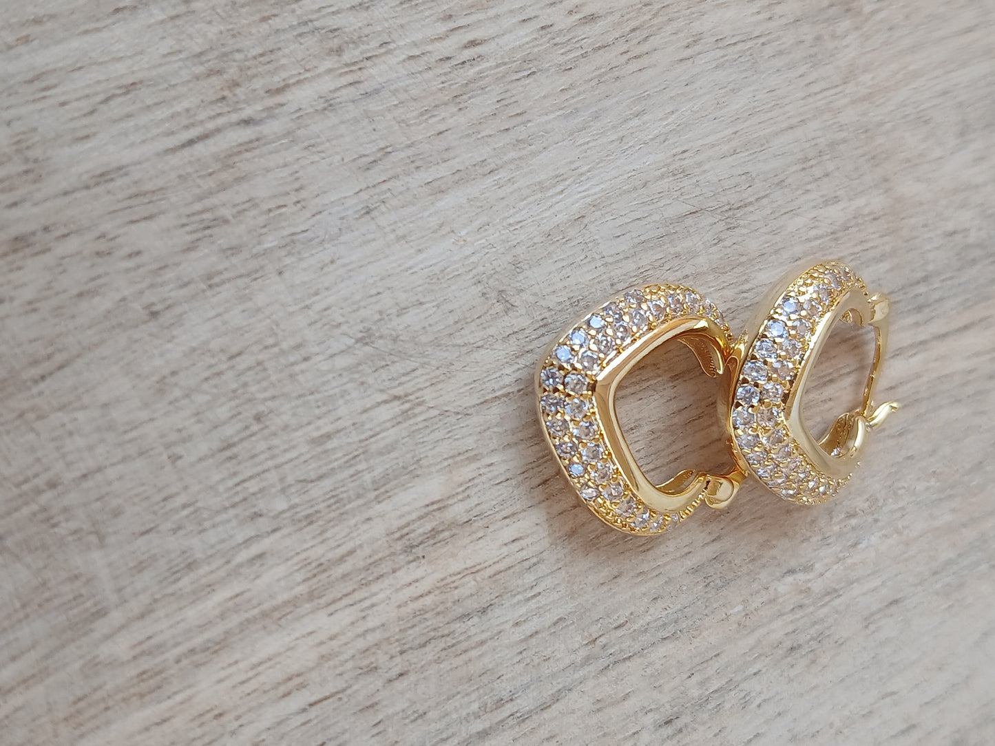 Zirconia Hoop Earring