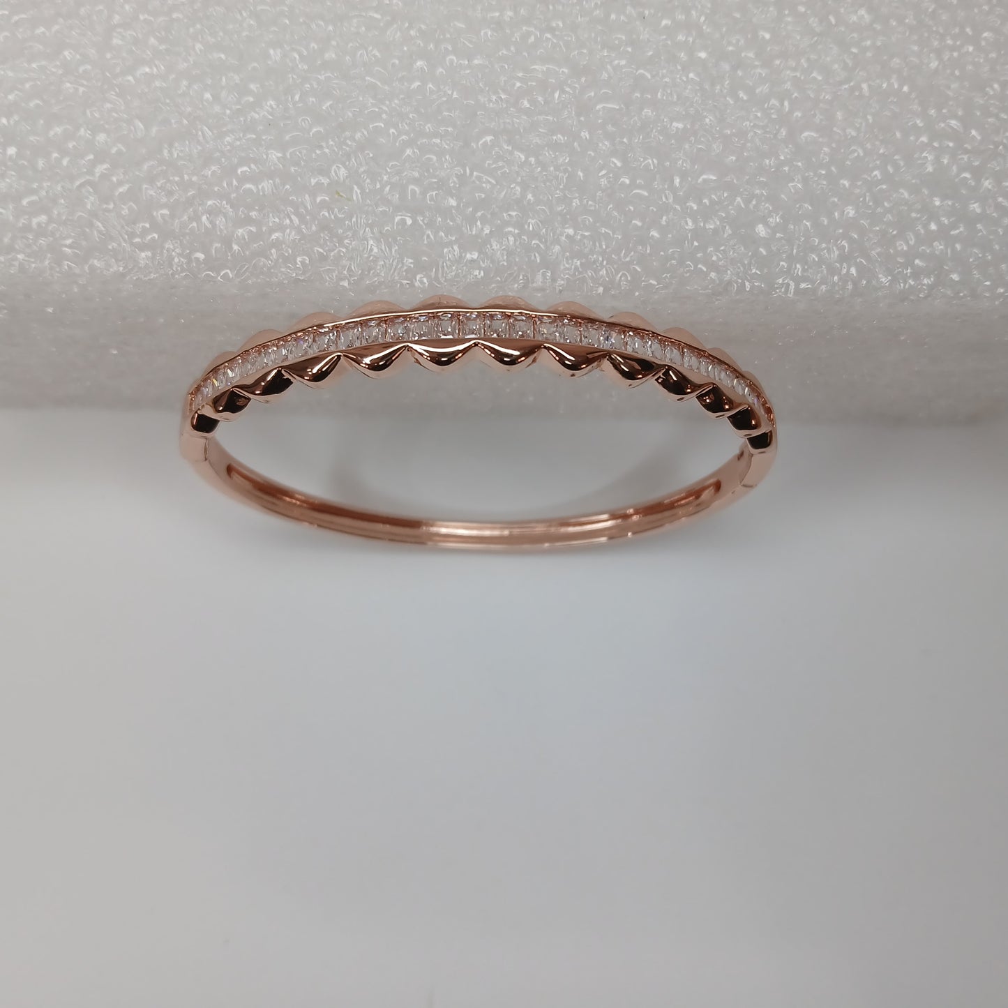 Zirconia Bangle Bracelete